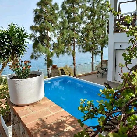 Villa'S Apartment On The Beach, Swimming Pool A/C Palermo Exterior photo